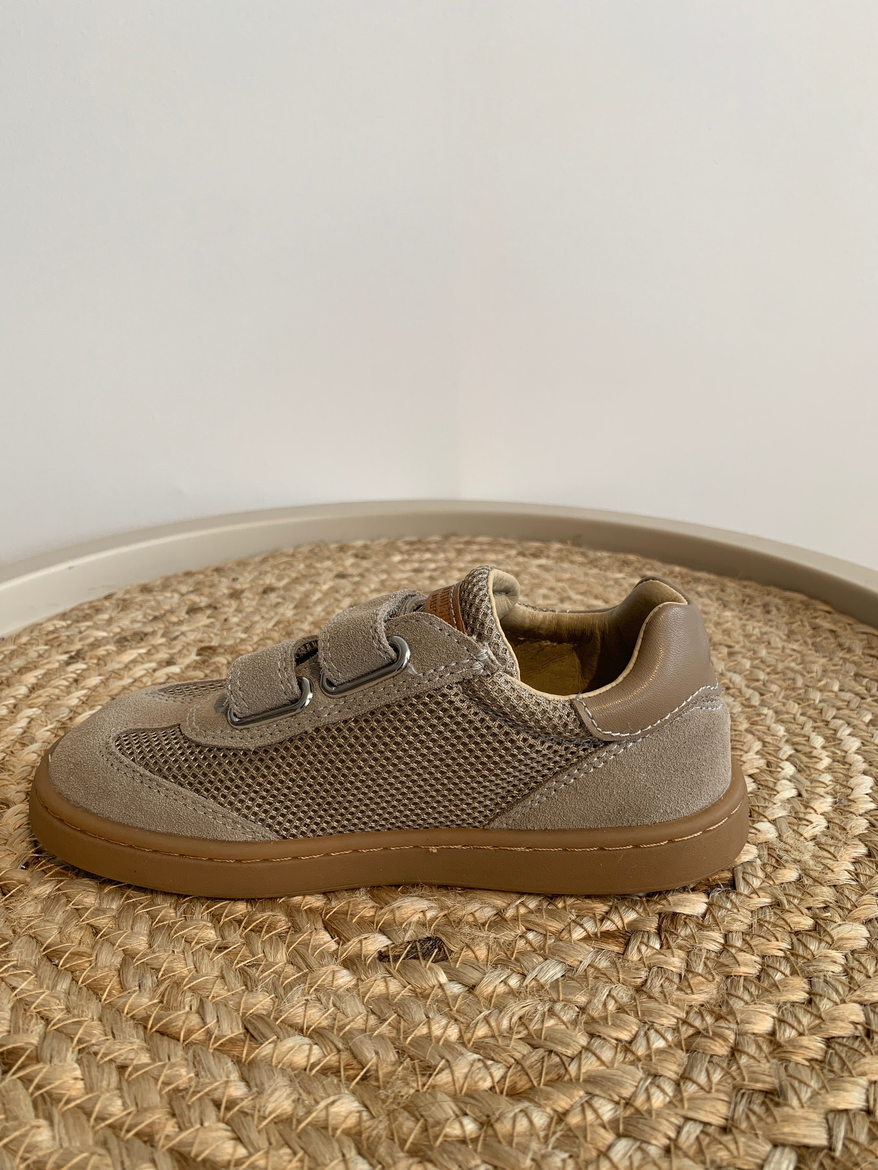 NATURINO KEVIS 2 VL. SUEDE/NET SOLE HONEY TAUPE-OLTREMARE