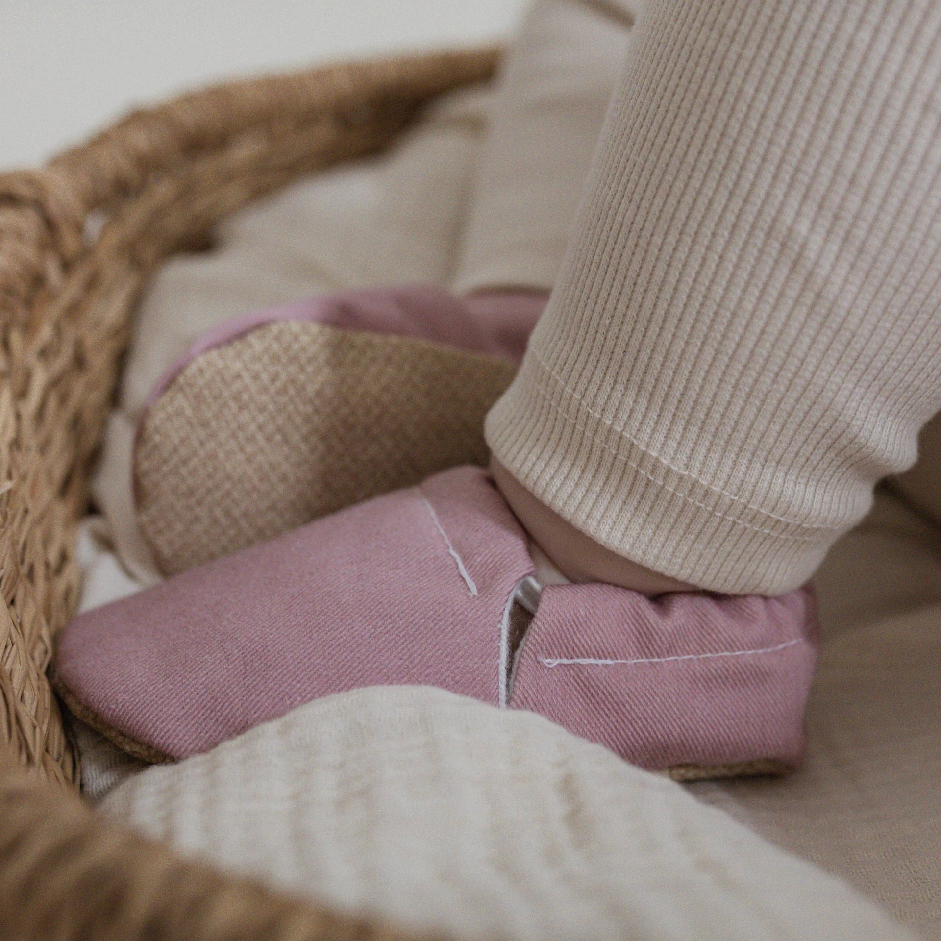 Cosy Roots Vegan Shoes "Earth Collection" Rose