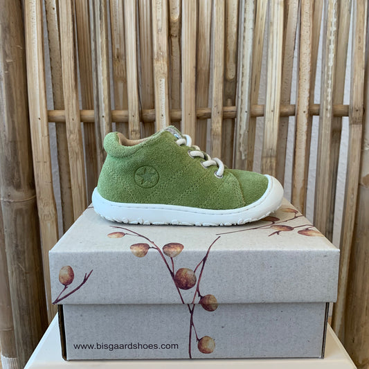Bisgaard "barefoot hale l" Pear