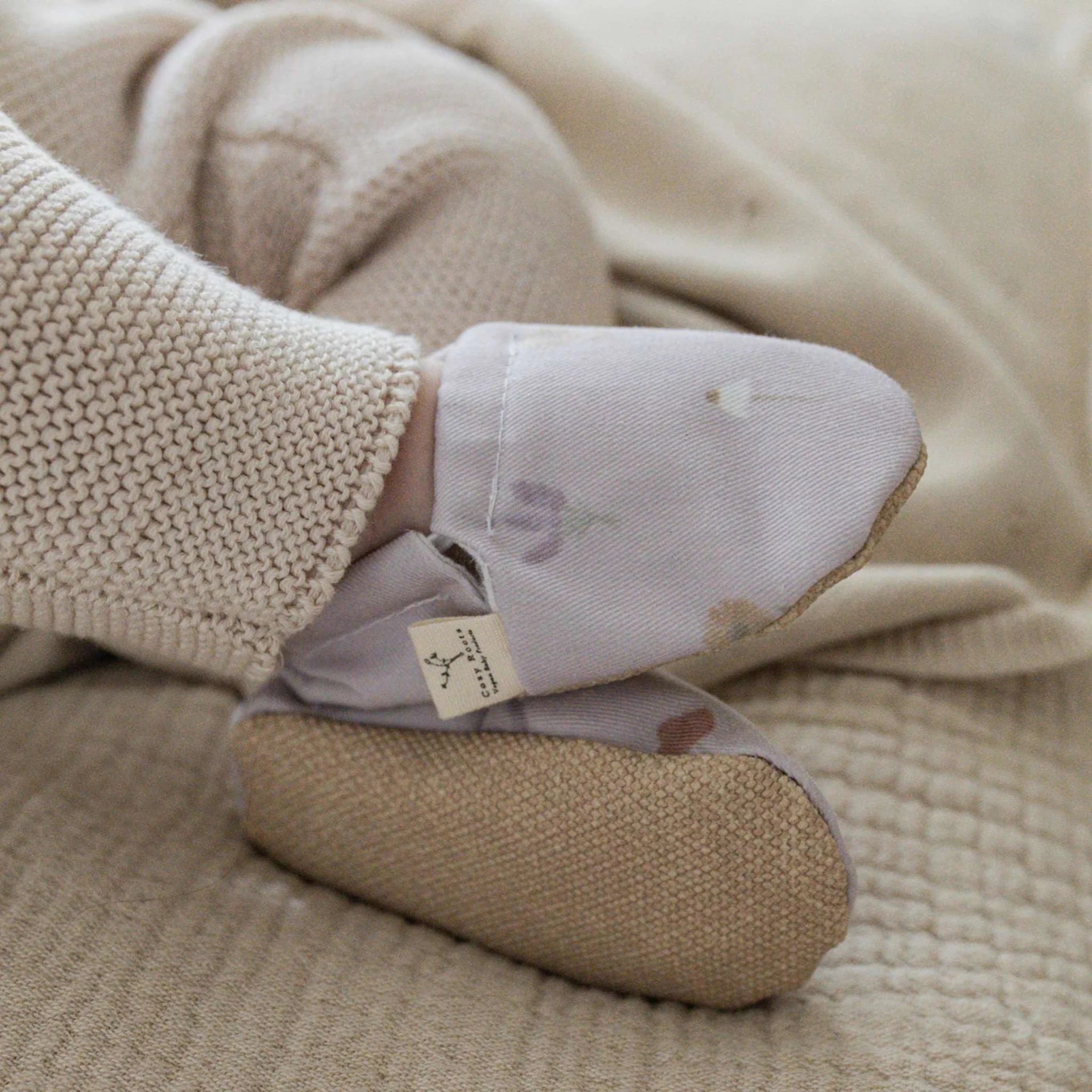 Cosy Roots Vegan Shoes "Vanezia X Flowerfield"